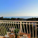 Near The Sea-self Check-in Podstrana
