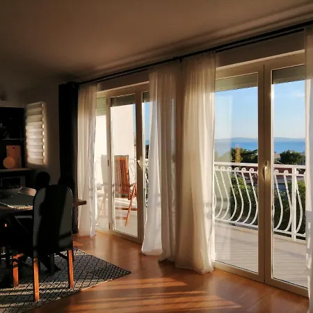 Apartment Near The Sea-self Check-in *