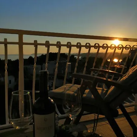 Apartment Near The Sea-self Check-in *