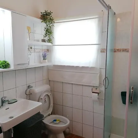 Near The Sea-self Check-in Apartment *