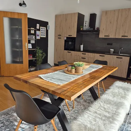 Near The Sea-self Check-in Apartment